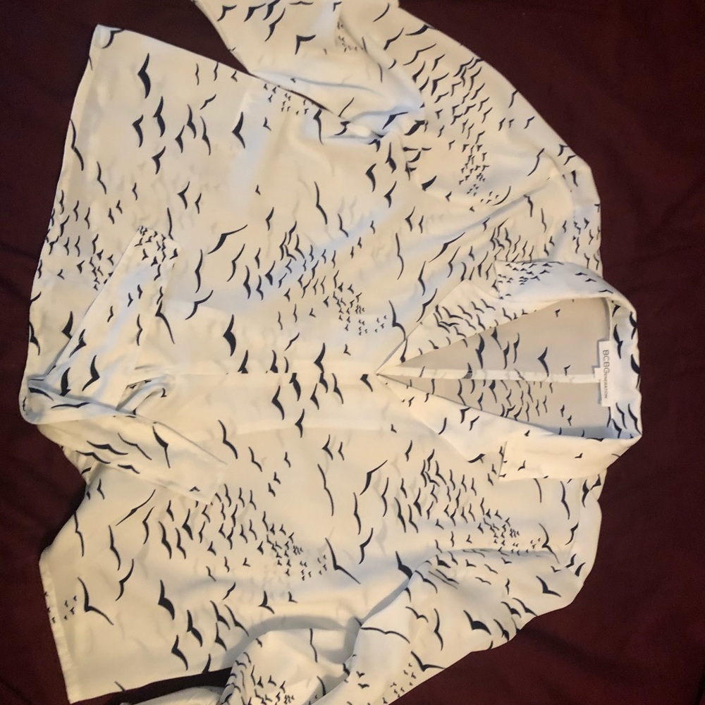 Bottom tie blouse bird print
